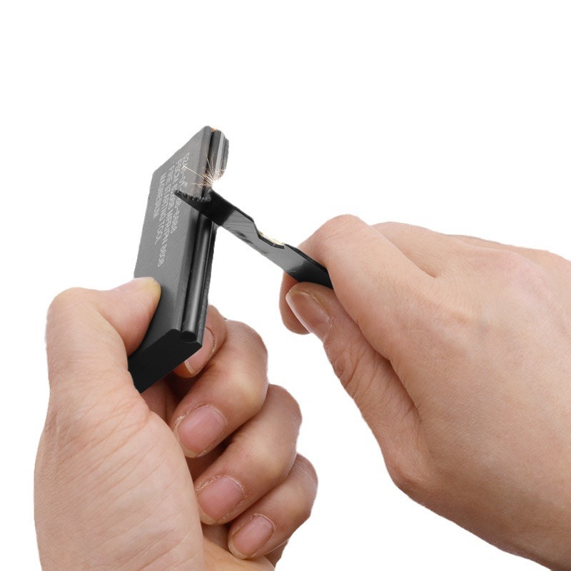 كتلة ماغنيسيوم للإشعال في الهو - مراجعة Magnesium Fire Starter وسعره