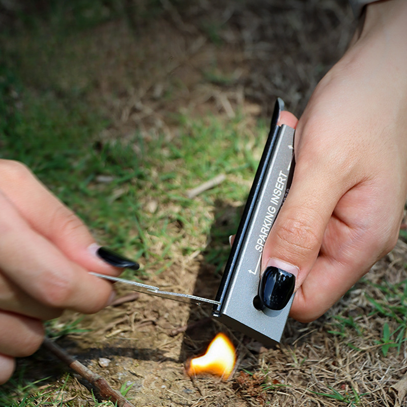 كتلة ماغنيسيوم للإشعال في الهو - مراجعة Magnesium Fire Starter وسعره