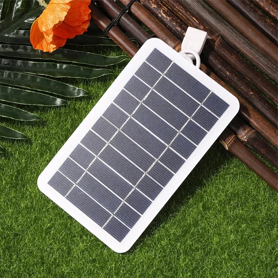 لوحة شمسية صغيرة محمولة من HTM - مراجعة Solar Emergency Charger وسعره